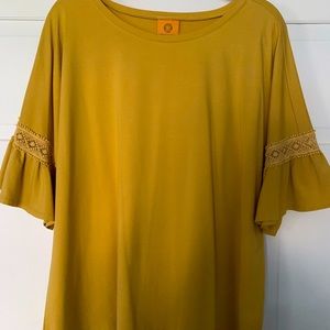 Ruby Rd ruffled sleeve top